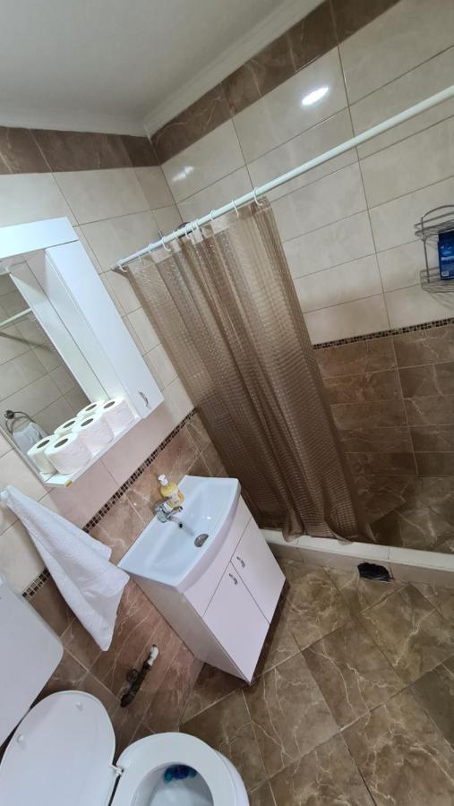 Galata Vip Apartment Novi Pazar Eksteriør billede